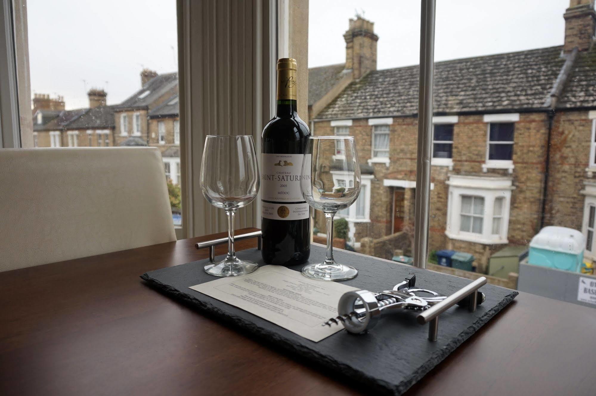 Ethos Hotel Oxford Extérieur photo